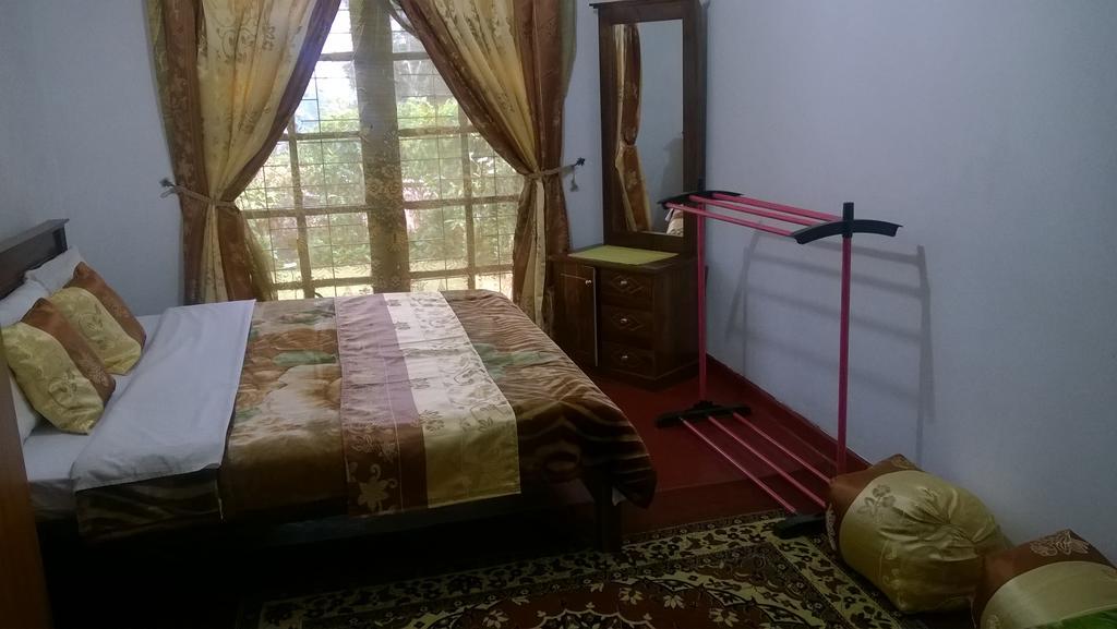 Srihelyes Inn Нувара Елия Екстериор снимка